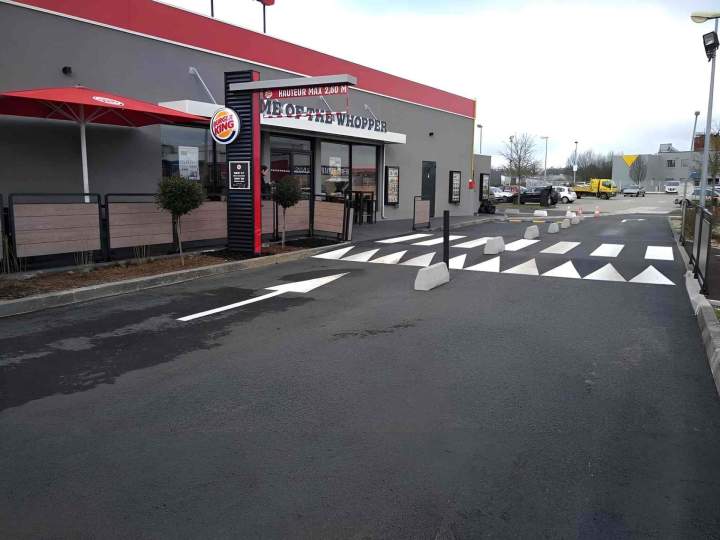 Pose enrobés routes Haute-Vienne